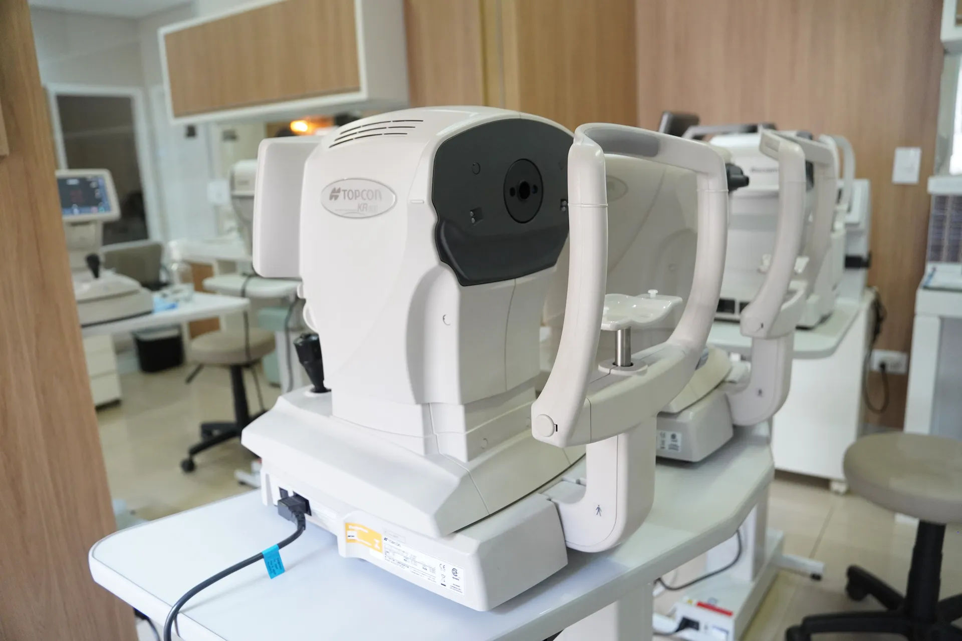 Laboratório de exames oftalmológicos com equipamentos TOPCON de última geração